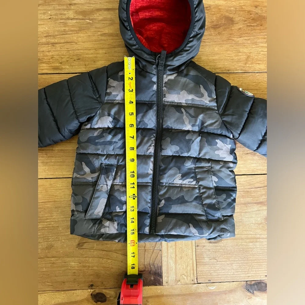 Sequoia‎ camo size 24 months winter jacket.